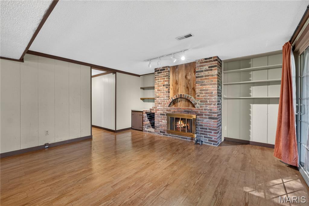 31 Buckingham Drive Property Photo 27