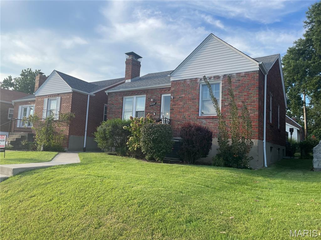 6705 Lansdowne Avenue Property Photo 1