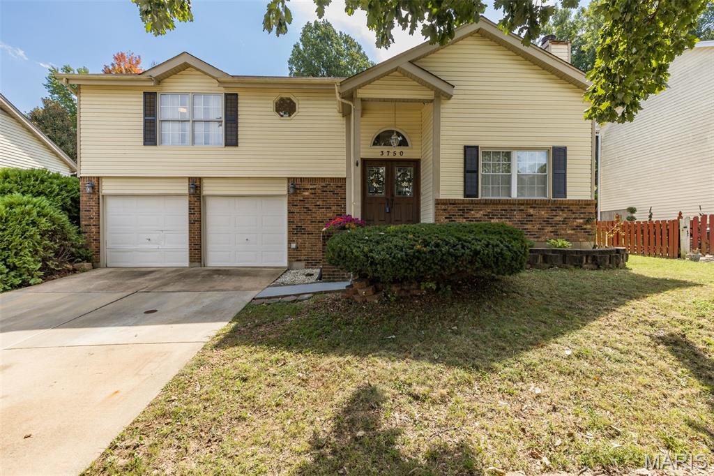 3750 Lemay Woods Drive
