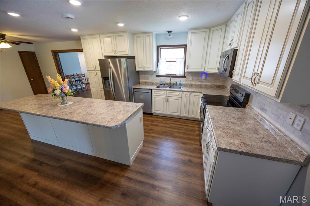2023 Highway B Property Photo 24