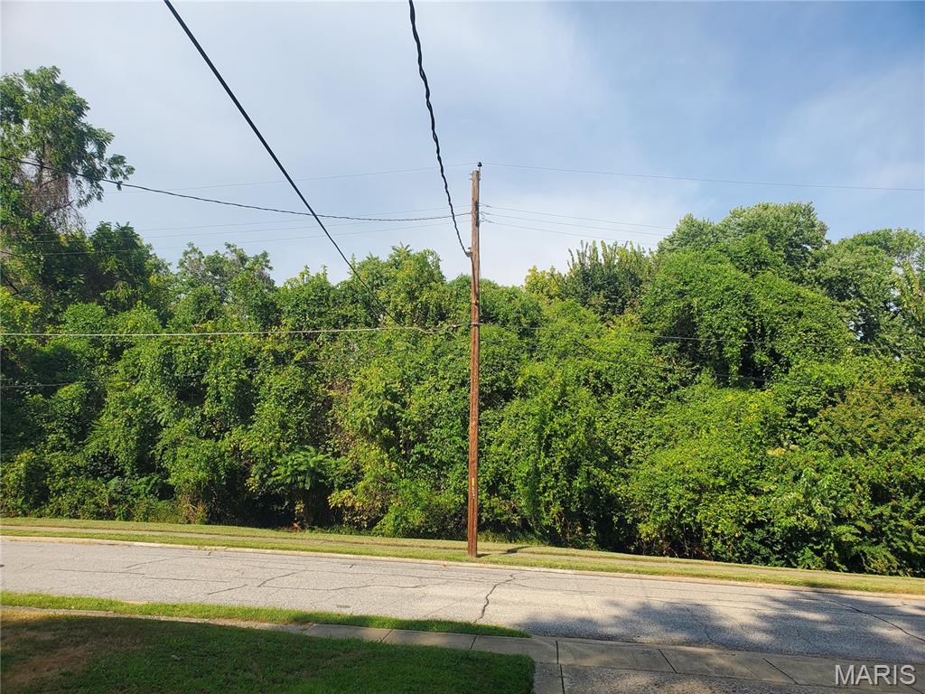12x Hillcrest Avenue Property Photo 3