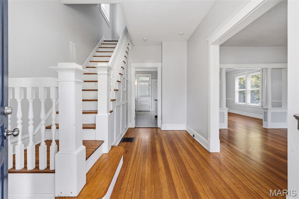 8941 Forest Avenue Property Photo 3