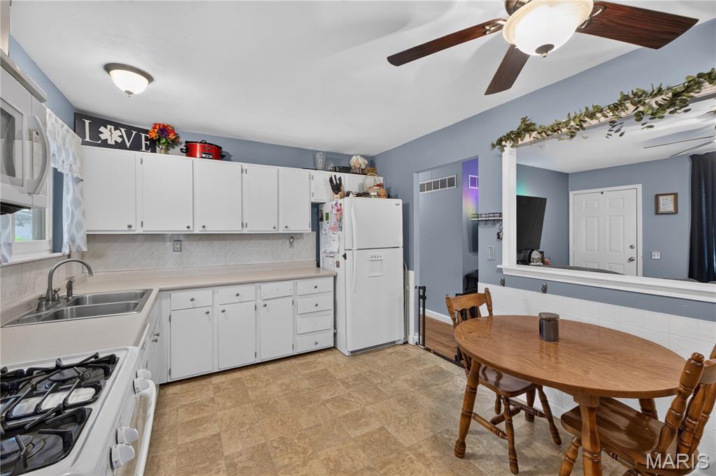 2910 Nantwich Lane Property Photo 4