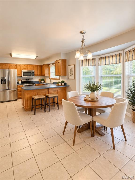 3 Fairfax Drive Property Photo 9