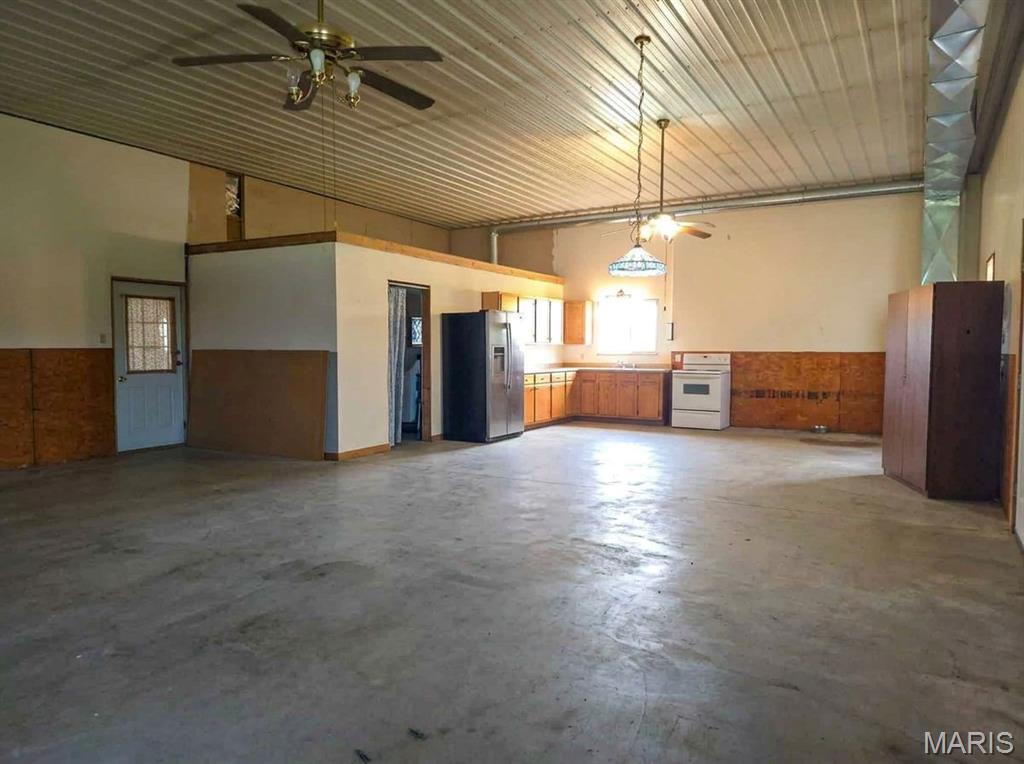 9562 State Highway A Property Photo 20