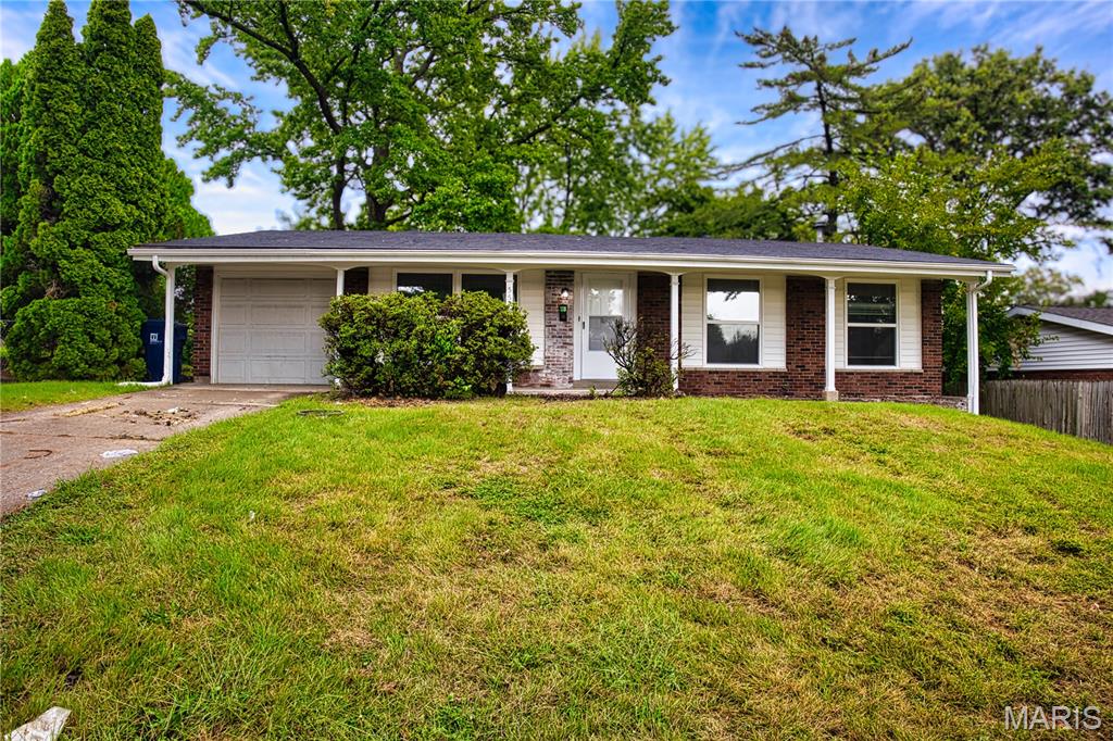 3535 Brookstone Drive Property Photo 1