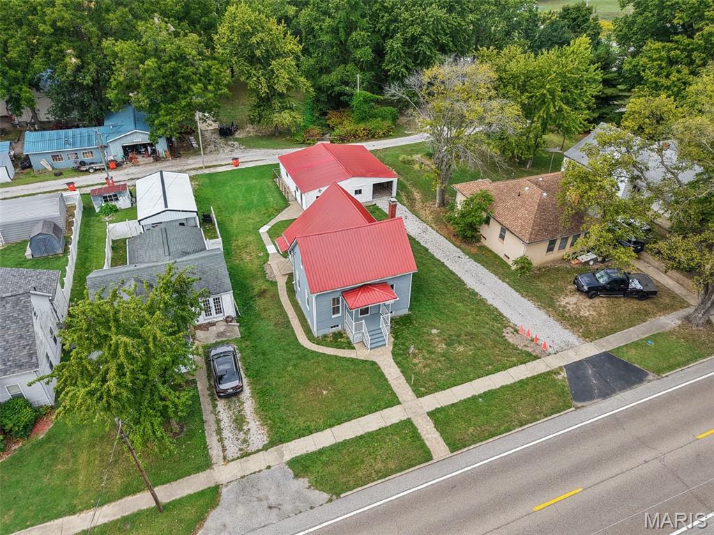 711 N Main Street Property Photo 35