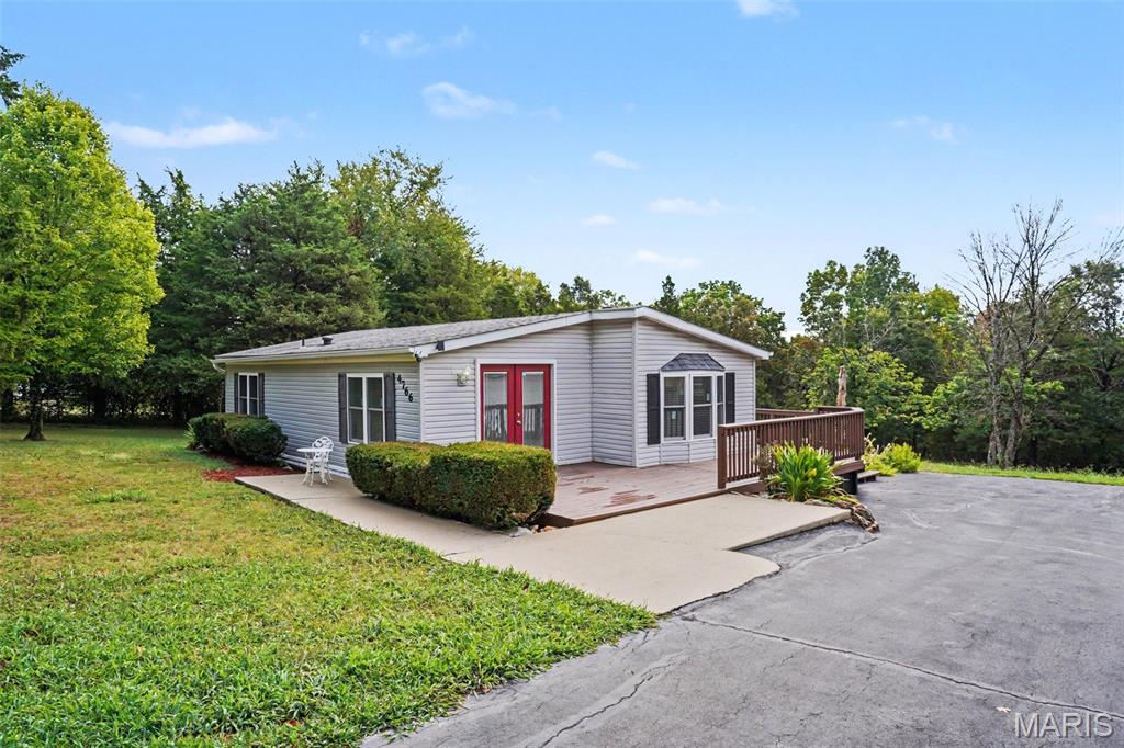 4766 Old School Trail Property Photo 1