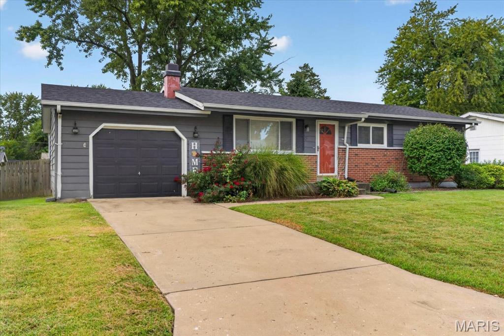 6 Saint Violet Drive Property Photo 1