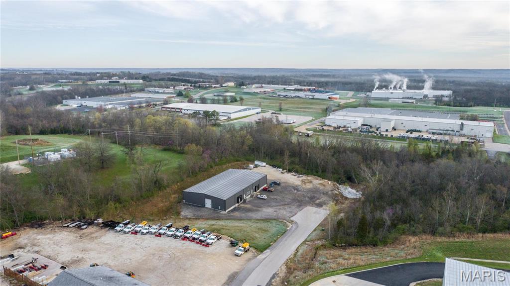 475 W Industrial Park Drive B Property Photo 2