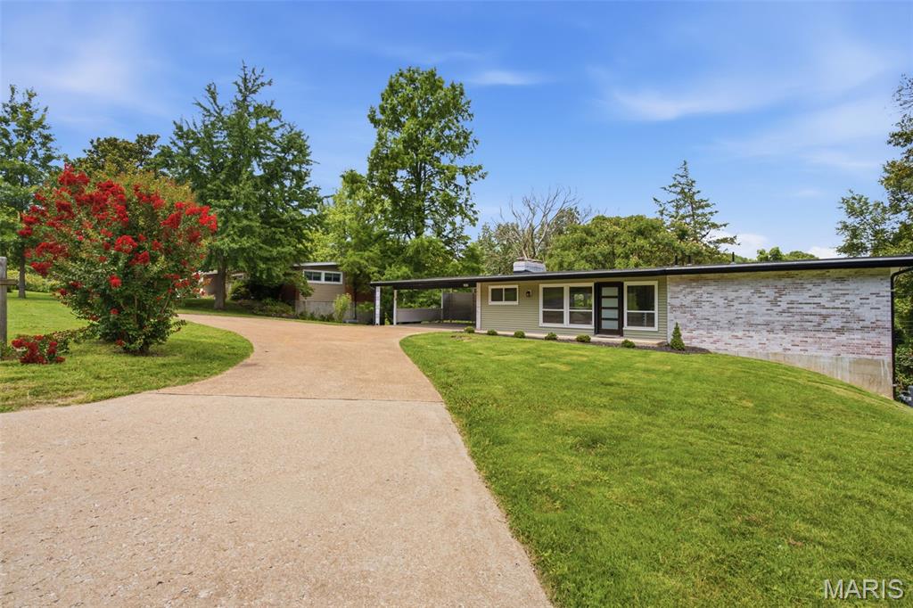 2431 Trossock Lane Property Photo 1