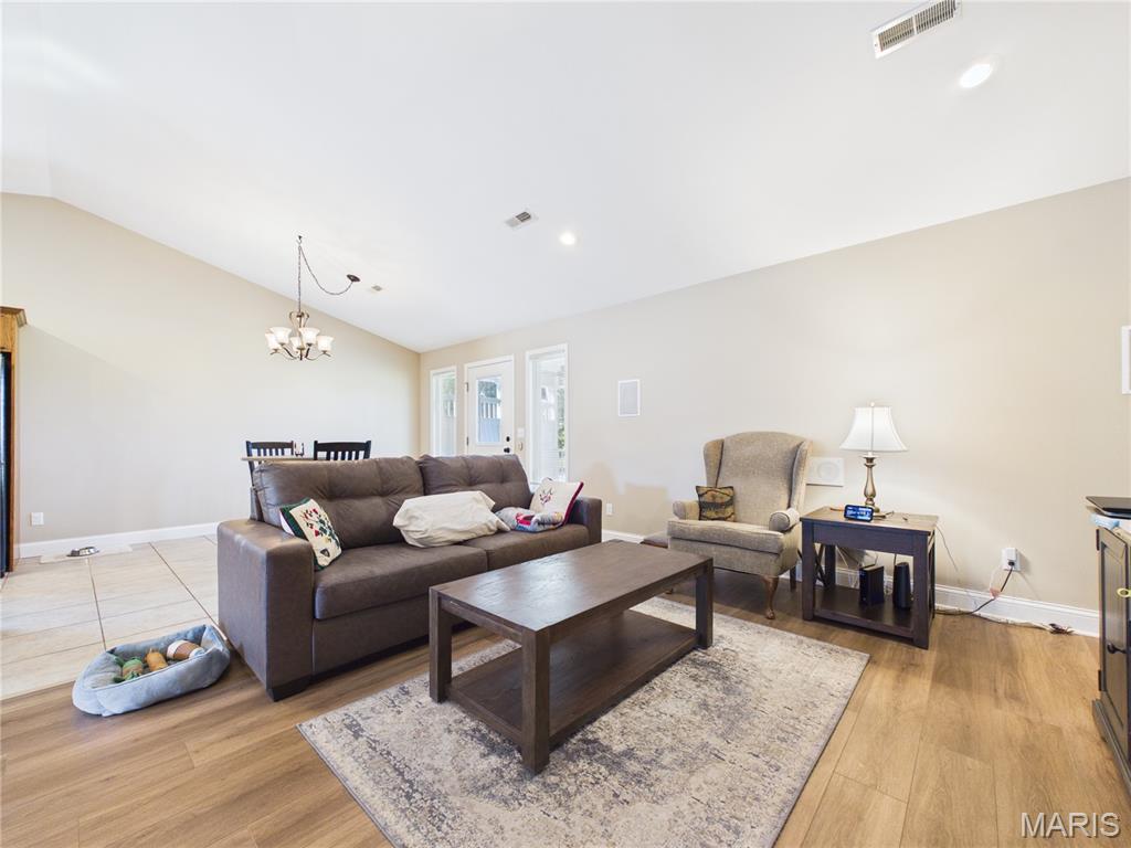 3188 Park Place Drive Property Photo 15