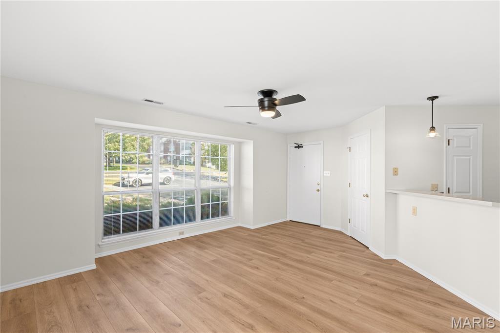 1341 Crossings Court B Property Photo 4
