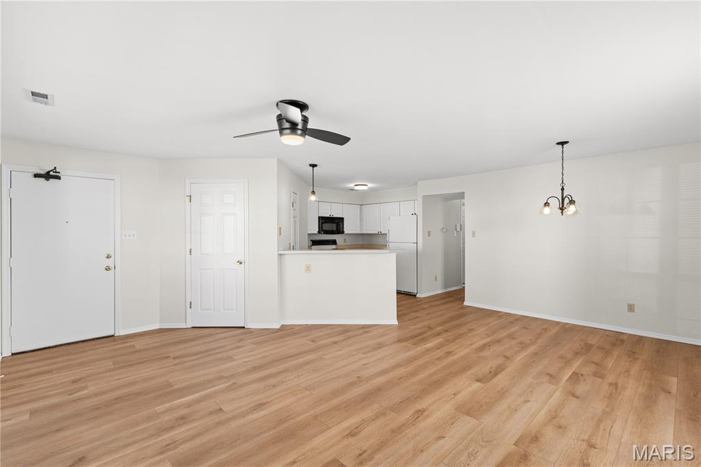 1341 Crossings Court B Property Photo 5