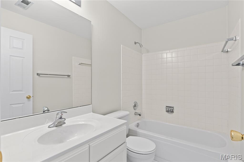 1341 Crossings Court B Property Photo 17