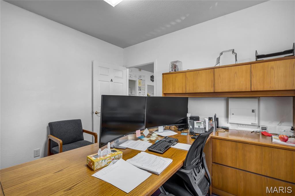 1565 Kisker Road Property Photo 16