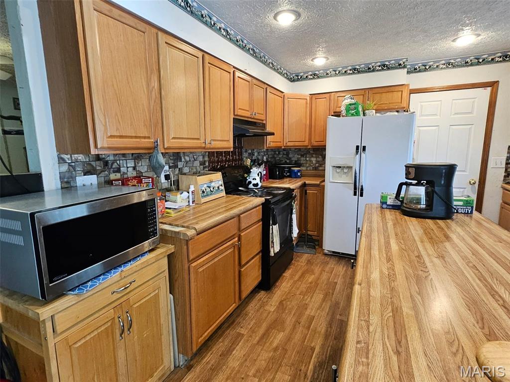 14005 Cairo Lane Property Photo 6