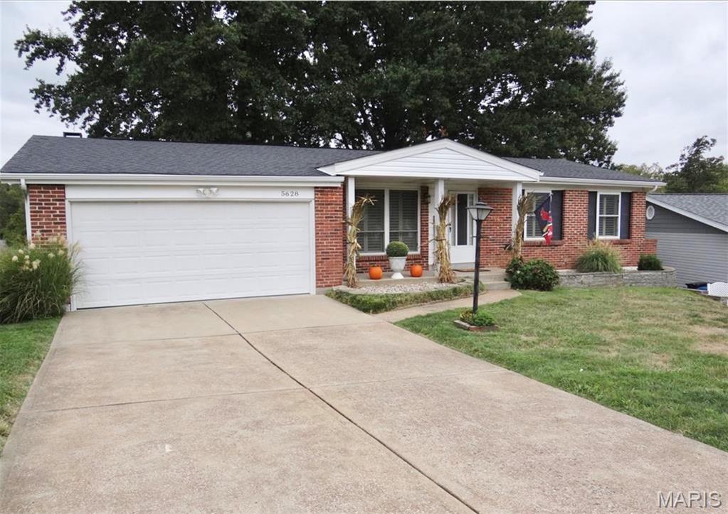 5628 Valleyside Lane