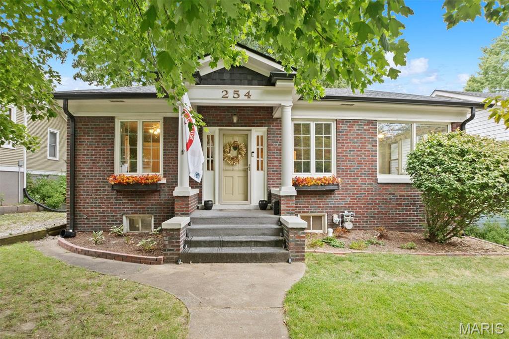 254 Coventry Place Property Photo 1