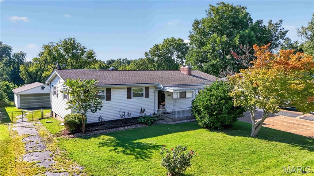 208 Hill Drive Property Photo 3