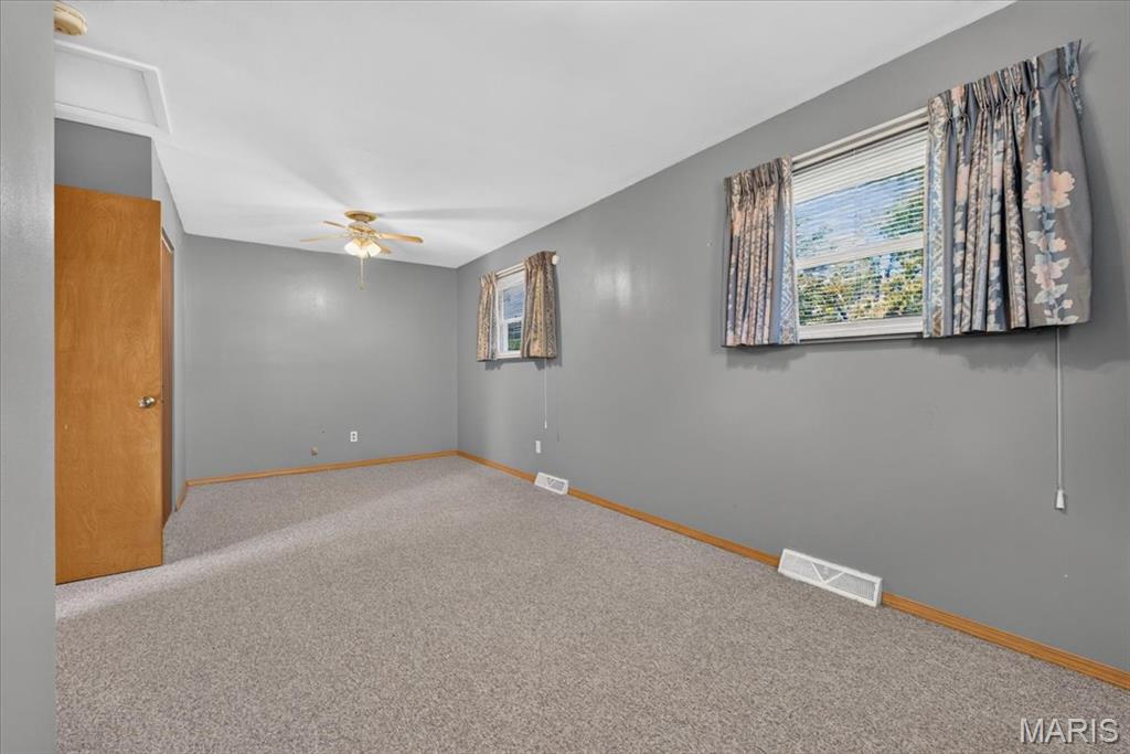 208 Hill Drive Property Photo 16