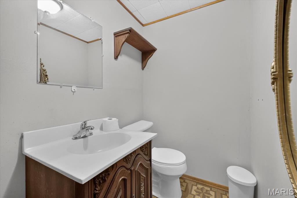 208 Hill Drive Property Photo 28