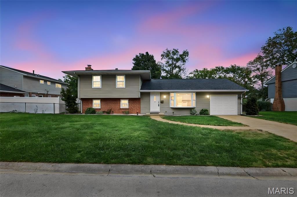 1104 N Yale Drive
