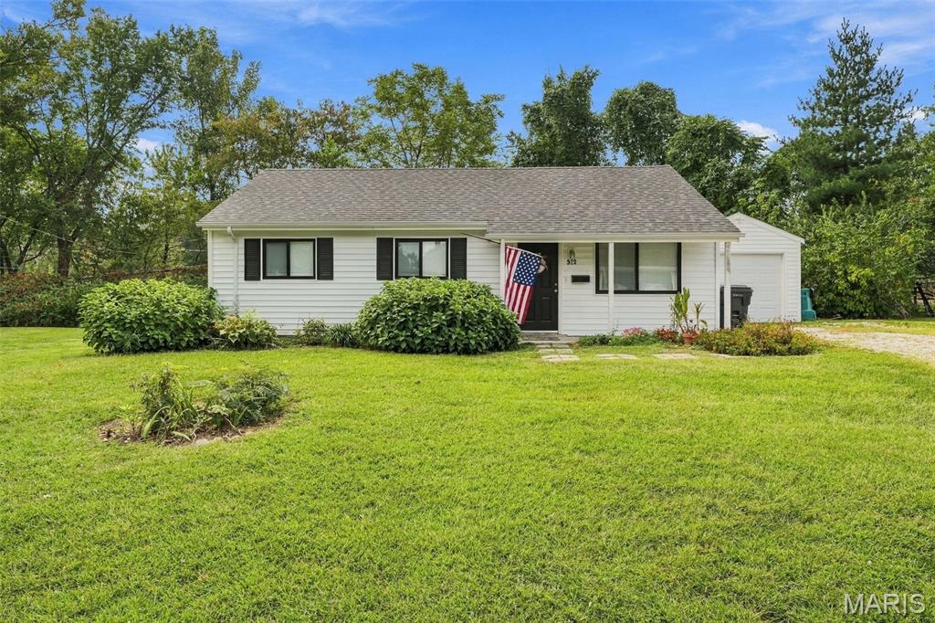 512 Eggering Drive Property Photo 1