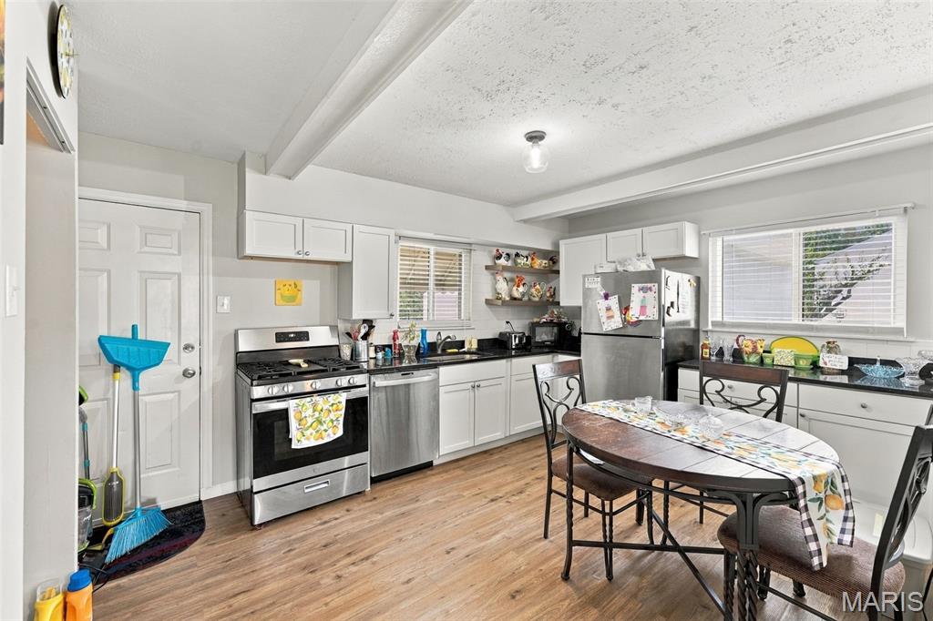 512 Eggering Drive Property Photo 11