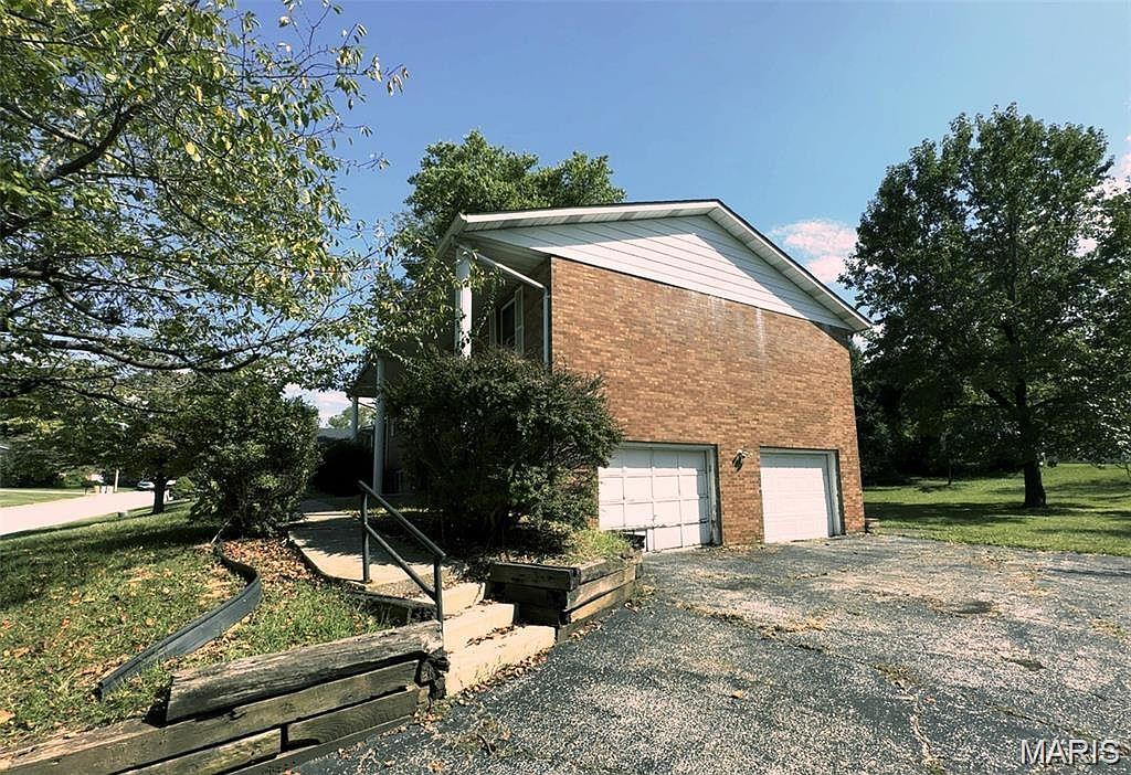 27 Matterhorn Drive Property Photo 1
