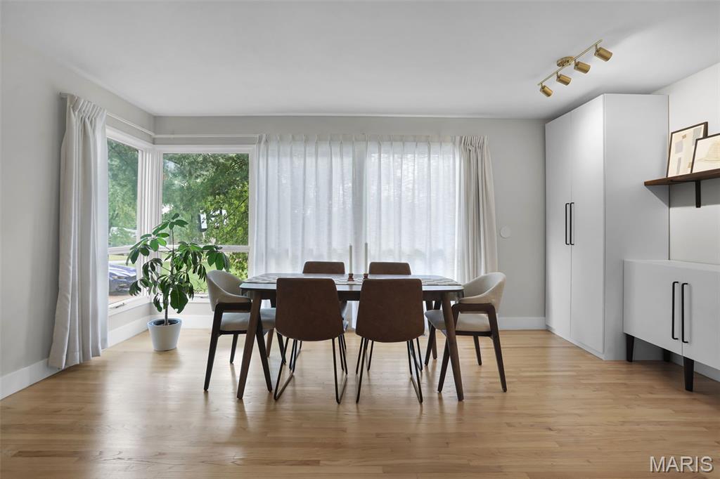 957 Flair Court Property Photo 6