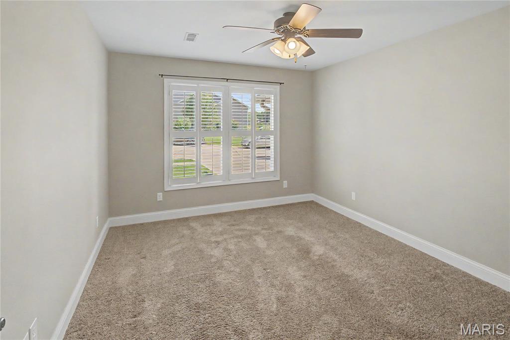3174 Park Place Drive Property Photo 14