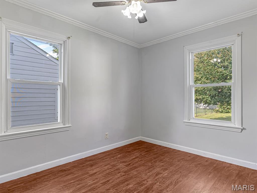 227 W Washington Street Property Photo 10