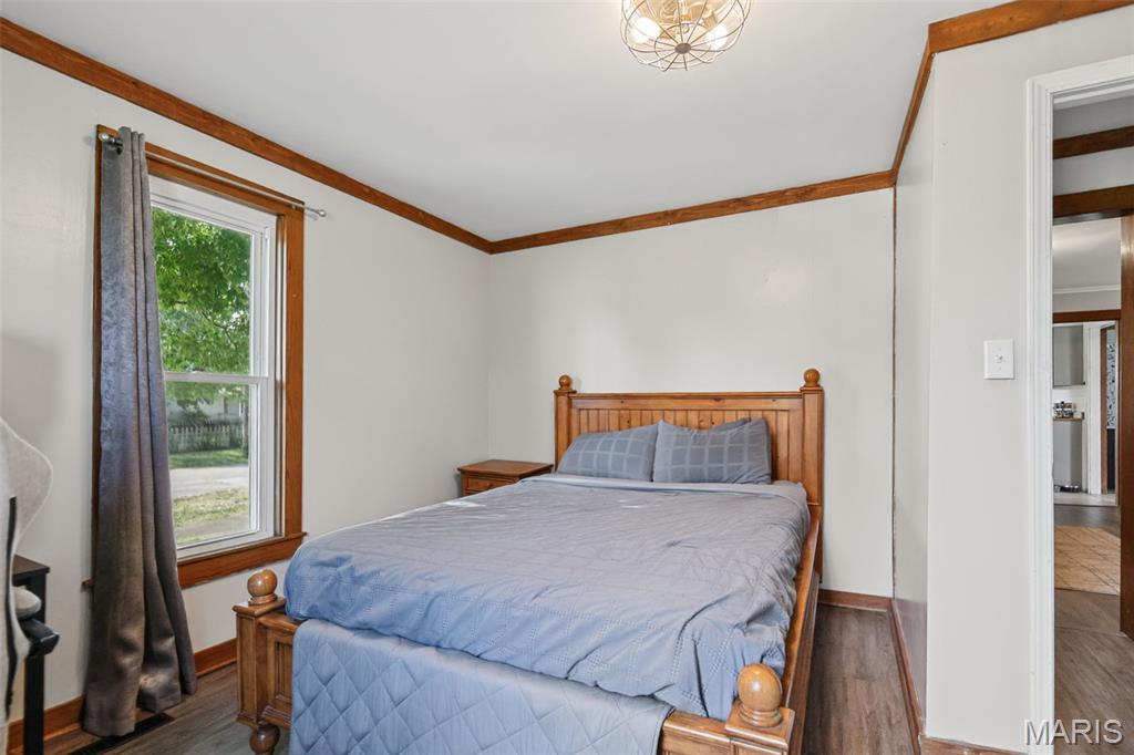 606 S East Property Photo 19