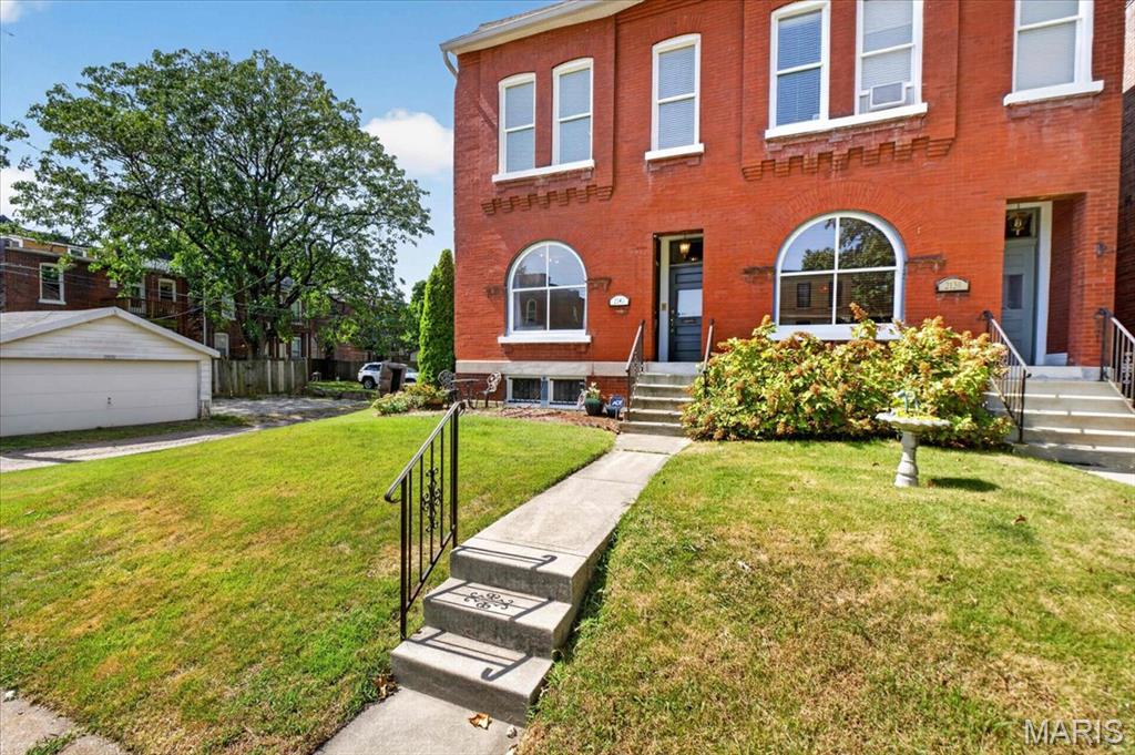 2141 Oregon Avenue Property Photo 3