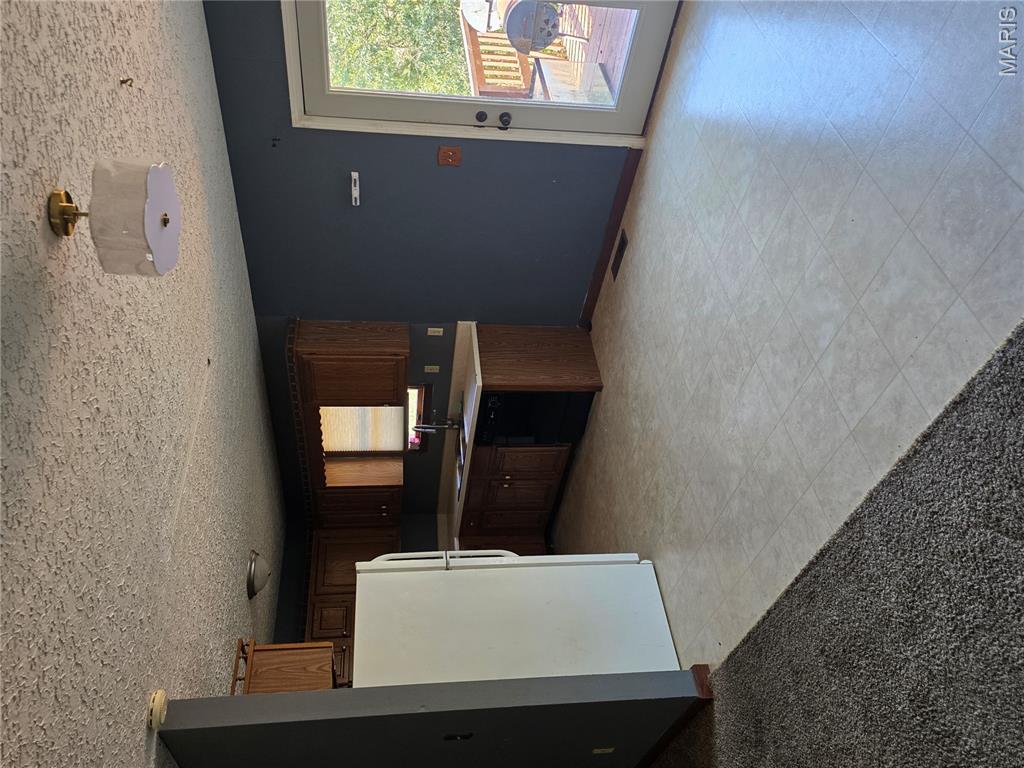 128 Carter Street Property Photo 5