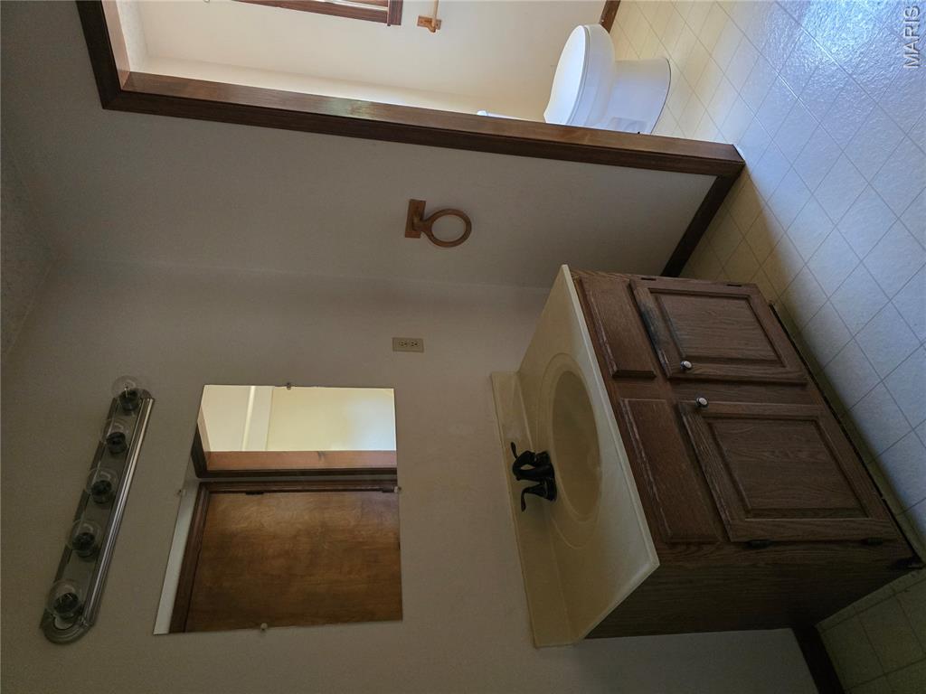 128 Carter Street Property Photo 20