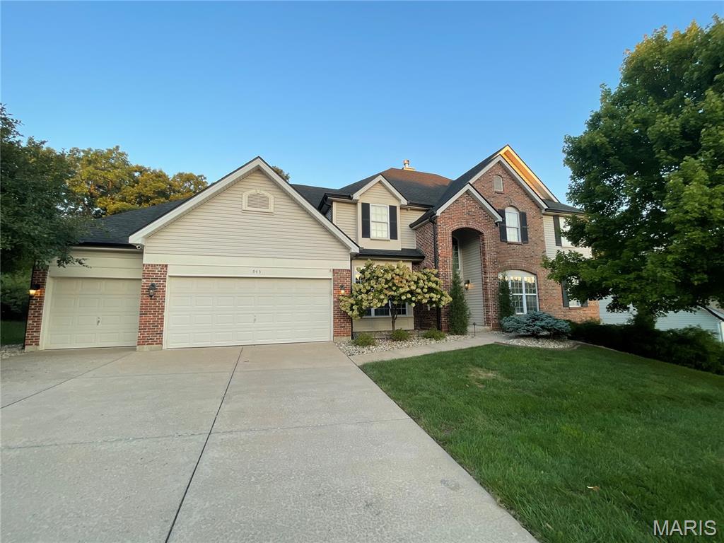 945 Stone Spring Drive Property Photo 1