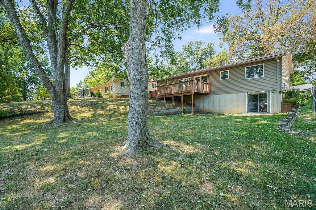 533 Golfwood Drive Property Photo 4