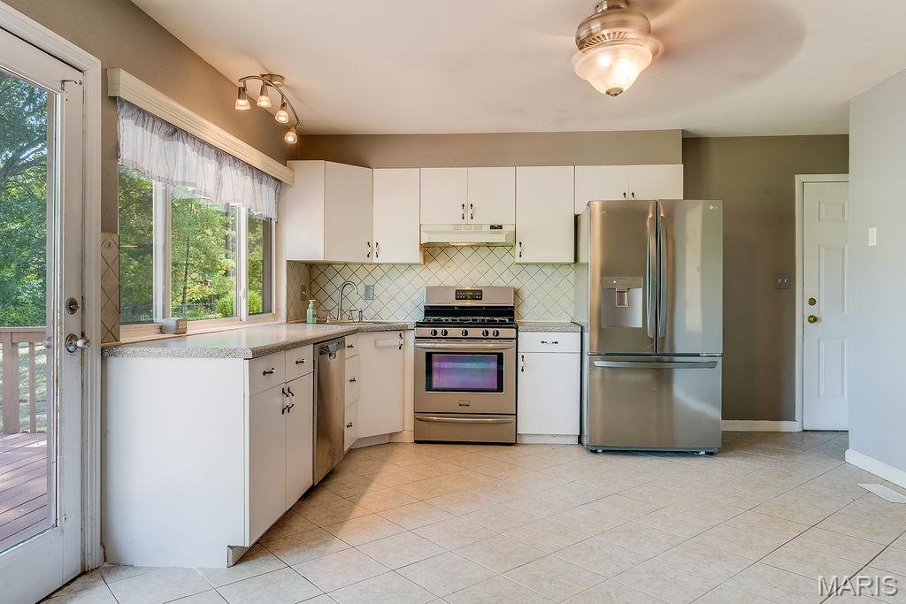 533 Golfwood Drive Property Photo 12