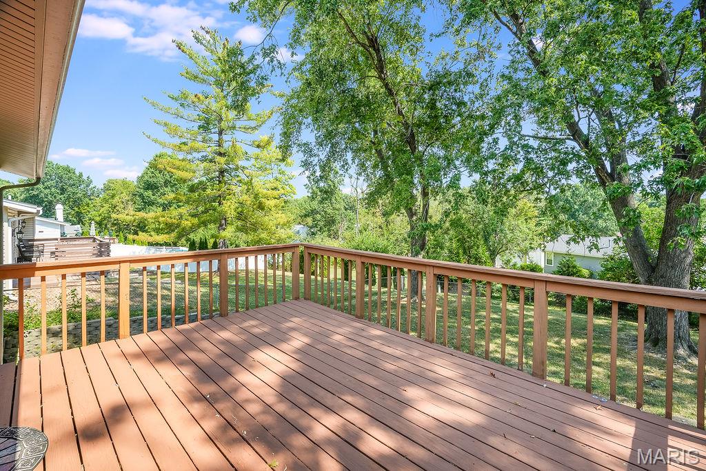 533 Golfwood Drive Property Photo 15
