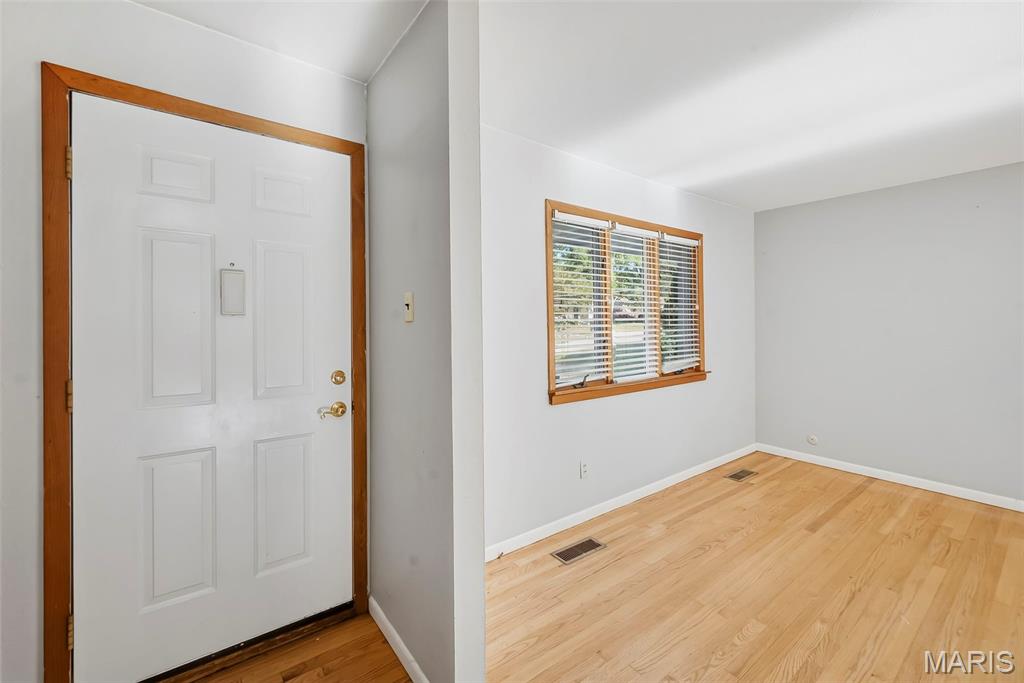 7 Valley Road Property Photo 4