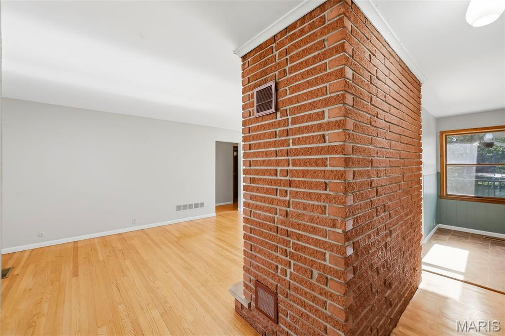 7 Valley Road Property Photo 5