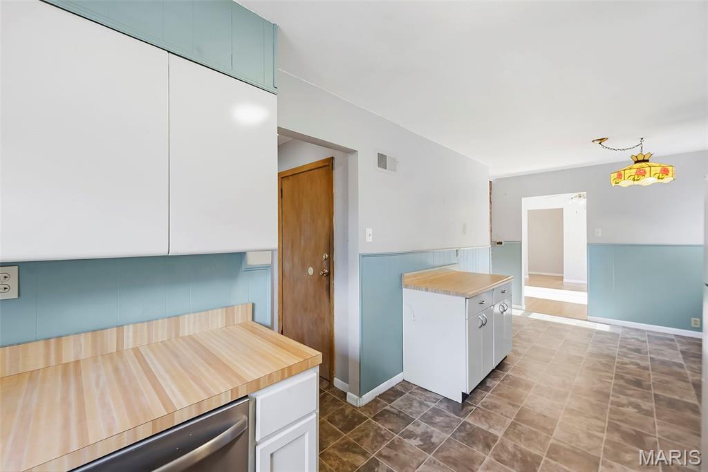 7 Valley Road Property Photo 16