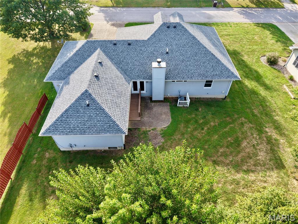 111 Westview Property Photo 3