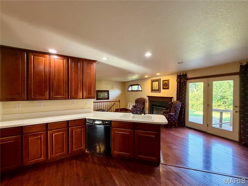 111 Westview Property Photo 4