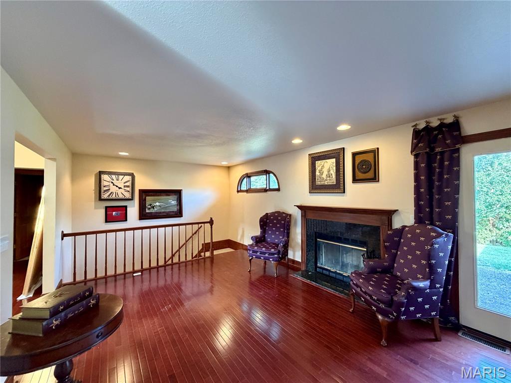 111 Westview Property Photo 7