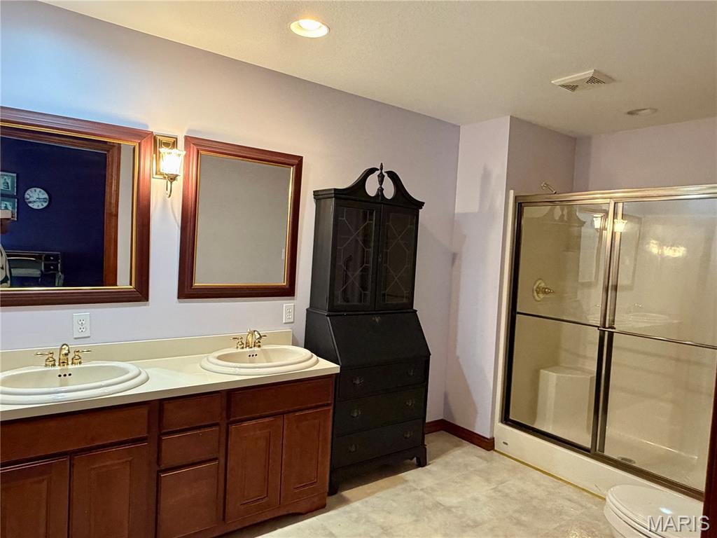 111 Westview Property Photo 16