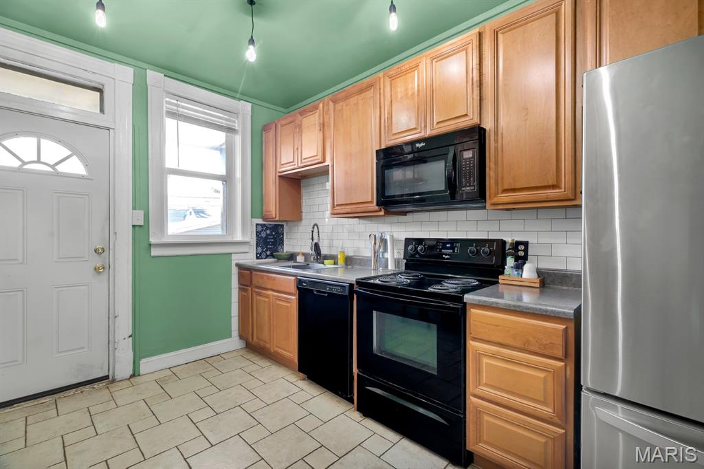 4730 Milentz Avenue Property Photo 14