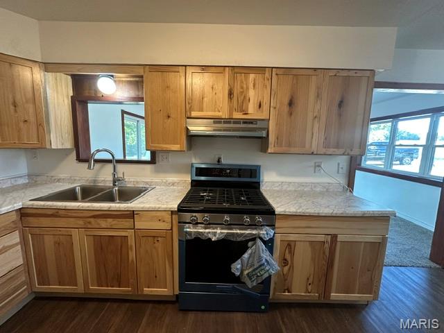 6786 Highway K Property Photo 17